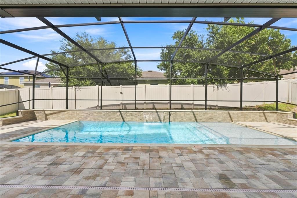 For Sale: $600,000 (5 beds, 4 baths, 3206 Square Feet)