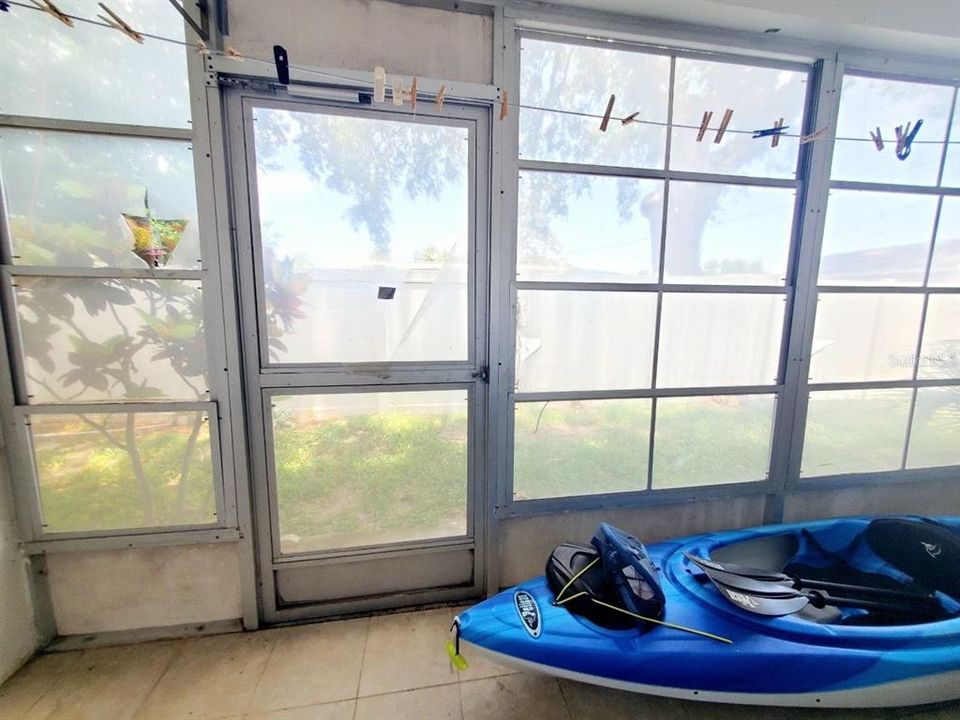 For Rent: $1,100 (1 beds, 1 baths, 660 Square Feet)