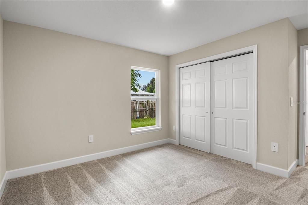 For Sale: $289,900 (3 beds, 2 baths, 1619 Square Feet)