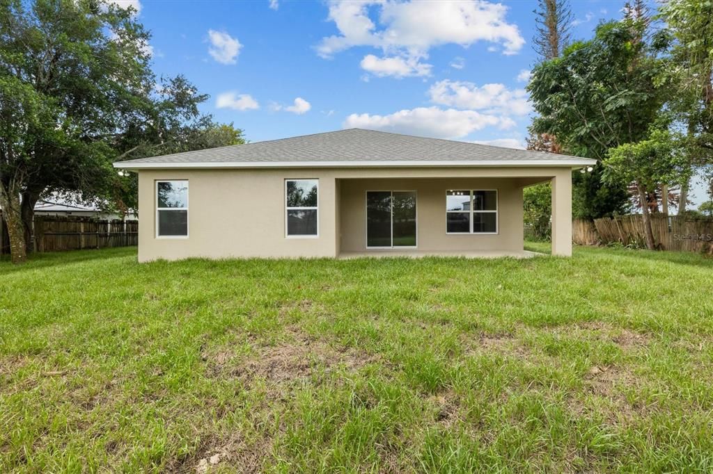 For Sale: $289,900 (3 beds, 2 baths, 1619 Square Feet)