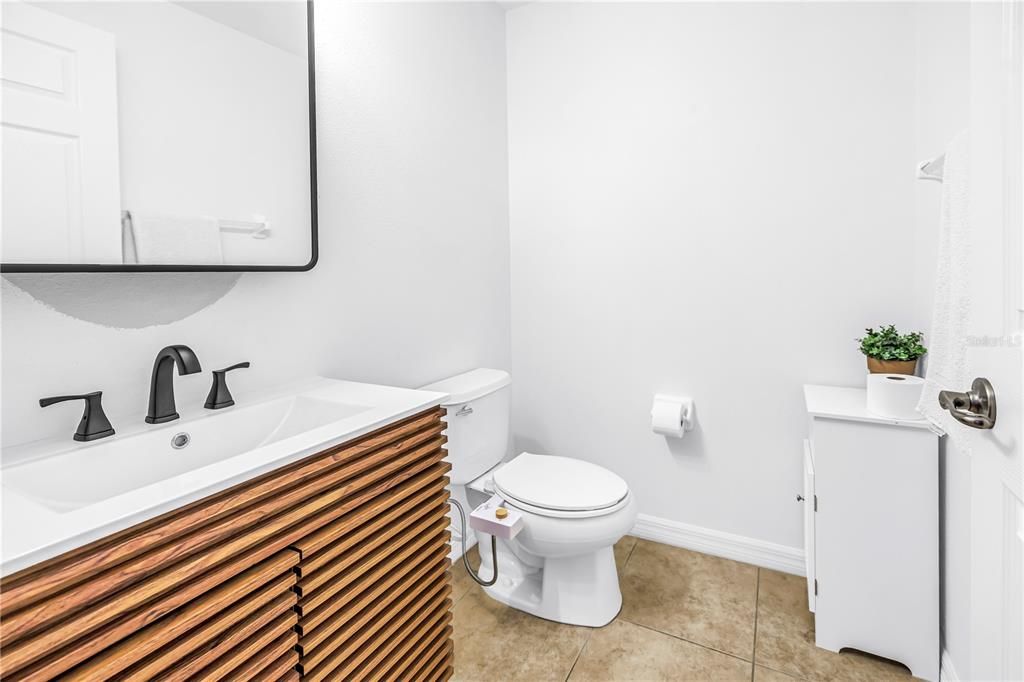 For Rent: $2,750 (2 beds, 2 baths, 1724 Square Feet)