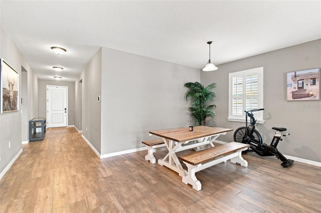 For Sale: $439,995 (4 beds, 2 baths, 2003 Square Feet)