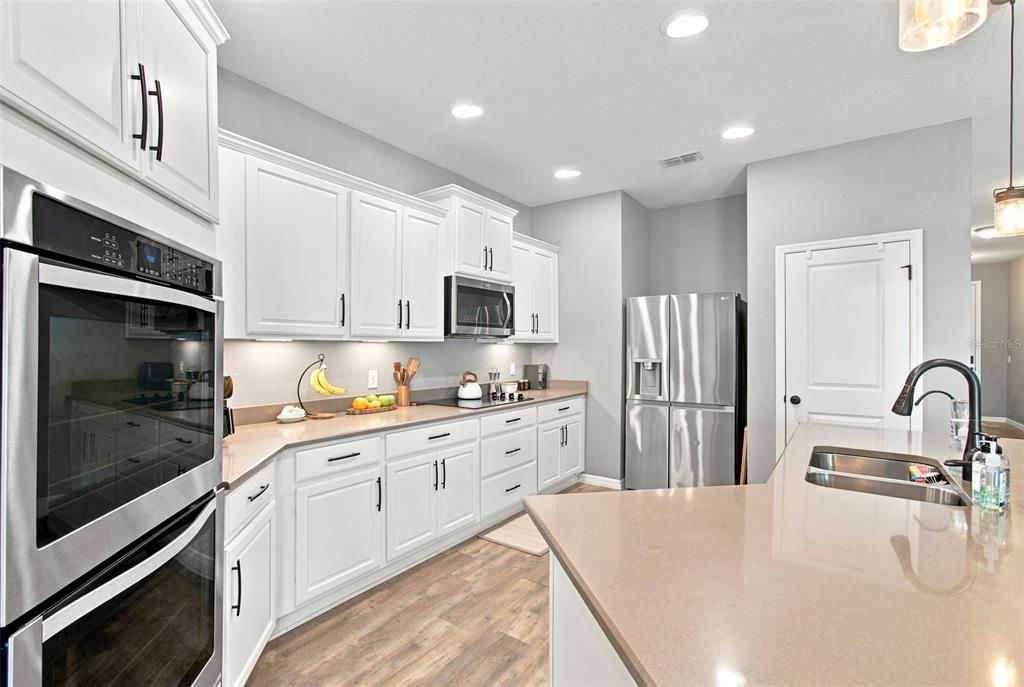 For Sale: $439,995 (4 beds, 2 baths, 2003 Square Feet)