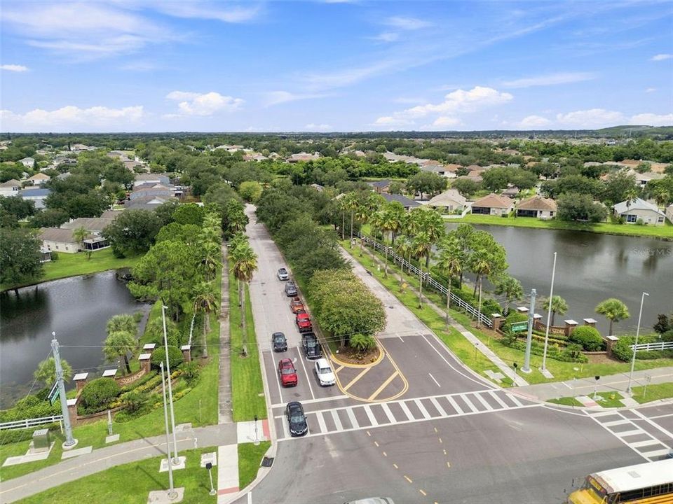 For Sale: $439,995 (4 beds, 2 baths, 2003 Square Feet)