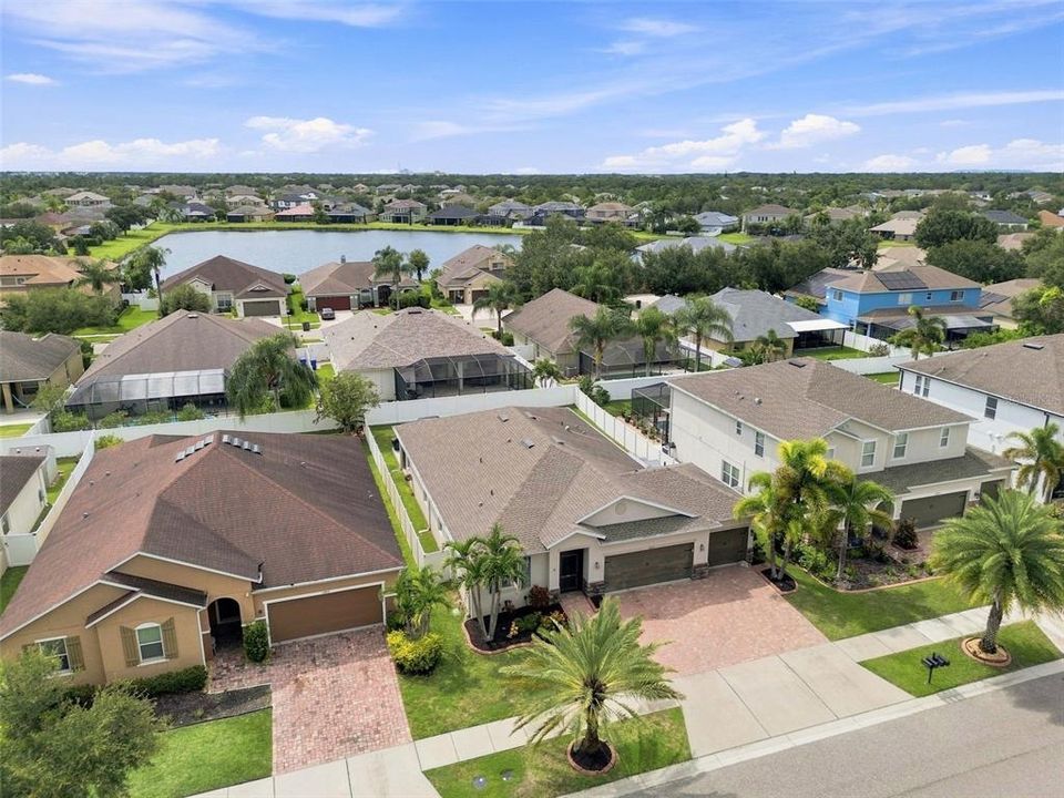 For Sale: $439,995 (4 beds, 2 baths, 2003 Square Feet)