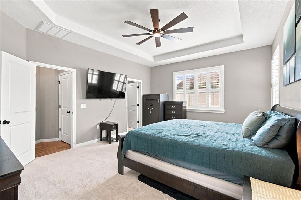For Sale: $439,995 (4 beds, 2 baths, 2003 Square Feet)