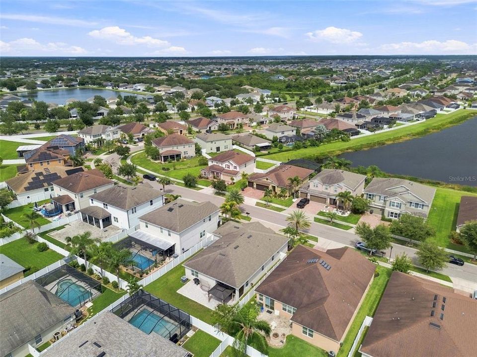 For Sale: $439,995 (4 beds, 2 baths, 2003 Square Feet)