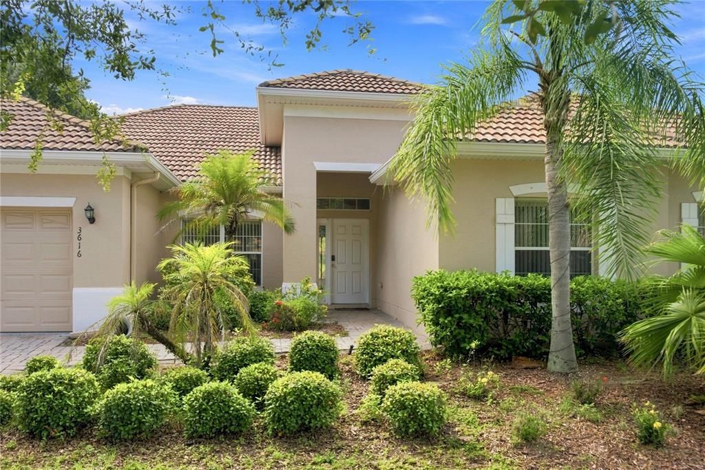 For Rent: $3,500 (4 beds, 3 baths, 2262 Square Feet)