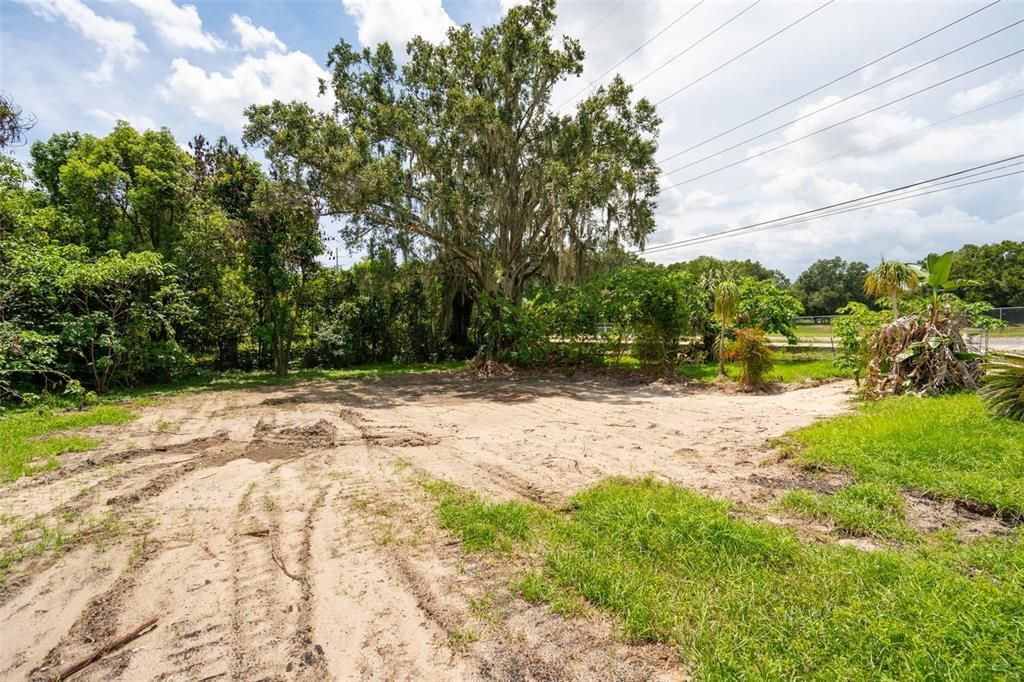 待售: $69,950 (0.25 acres)