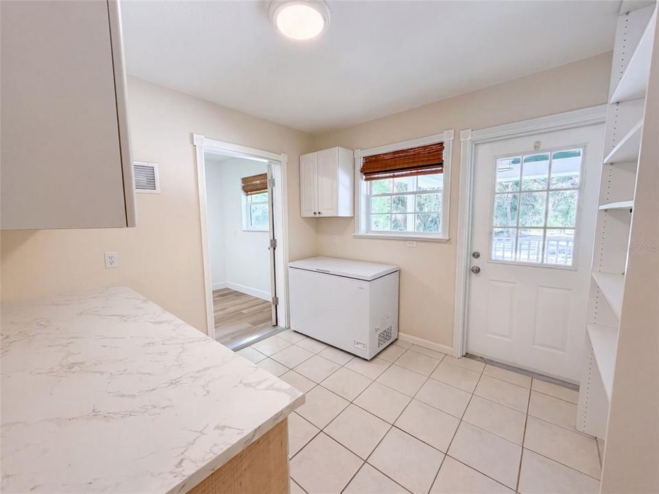 For Sale: $776,000 (3 beds, 4 baths, 2512 Square Feet)