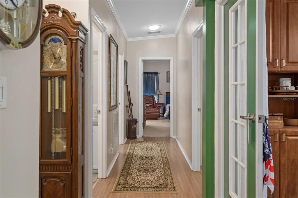 For Sale: $299,000 (3 beds, 2 baths, 1890 Square Feet)