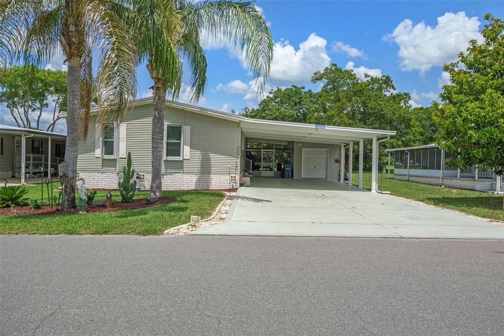 For Sale: $299,000 (3 beds, 2 baths, 1890 Square Feet)