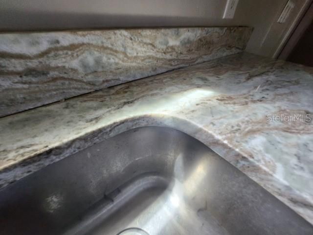 For Sale: $144,900 (3 beds, 2 baths, 960 Square Feet)