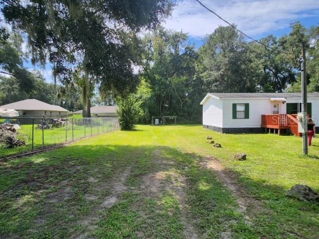 For Sale: $144,900 (3 beds, 2 baths, 960 Square Feet)
