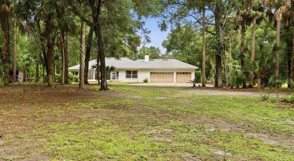 En Venta: $669,000 (4 camas, 3 baños, 2713 Pies cuadrados)