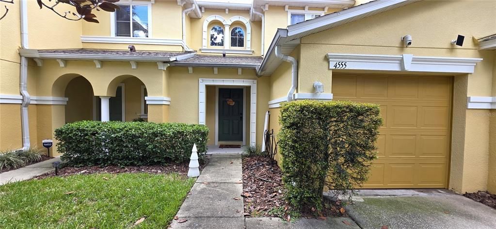 For Sale: $220,000 (2 beds, 2 baths, 1364 Square Feet)