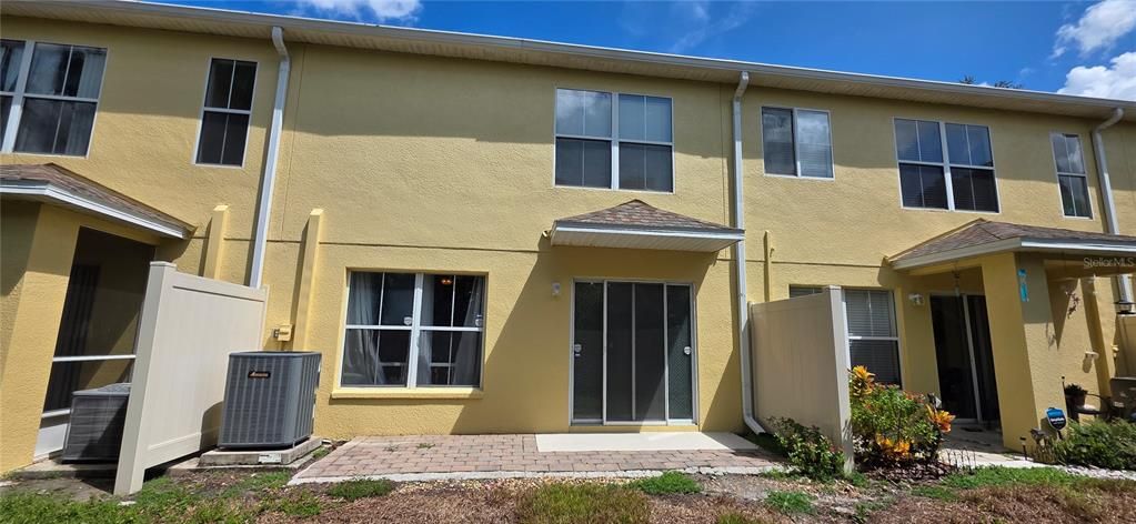 For Sale: $220,000 (2 beds, 2 baths, 1364 Square Feet)