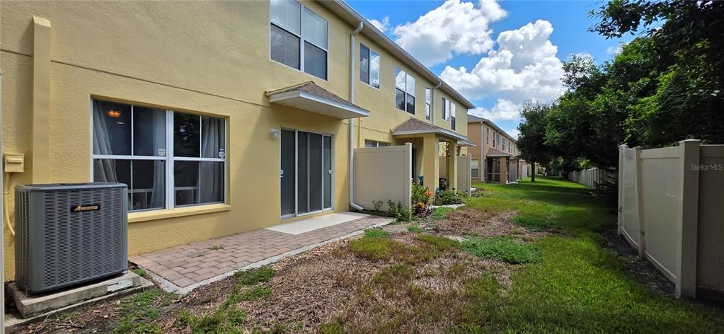 For Sale: $220,000 (2 beds, 2 baths, 1364 Square Feet)