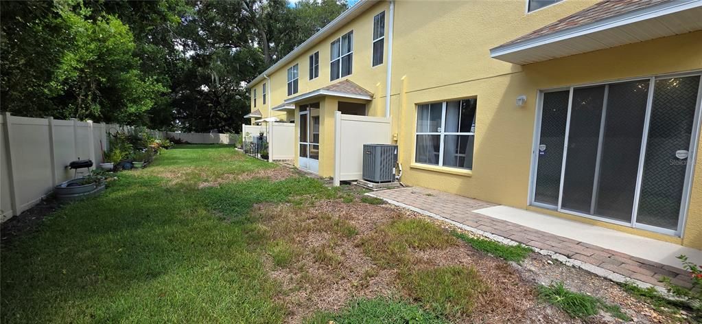 For Sale: $220,000 (2 beds, 2 baths, 1364 Square Feet)