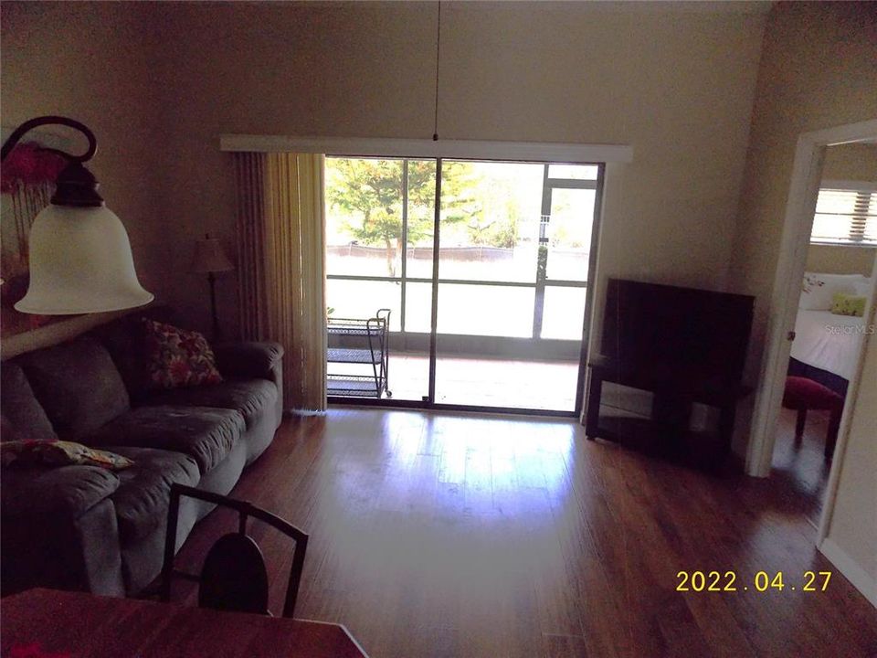 En Venta: $142,000 (2 camas, 2 baños, 741 Pies cuadrados)