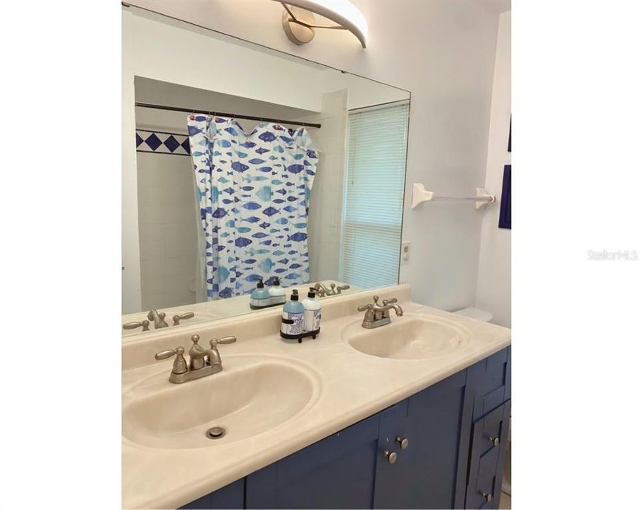En Venta: $359,000 (3 camas, 2 baños, 1767 Pies cuadrados)