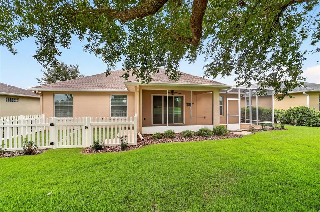 En Venta: $399,900 (3 camas, 2 baños, 2357 Pies cuadrados)