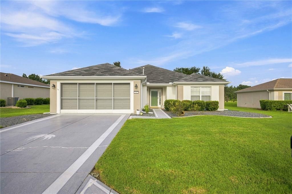 For Sale: $284,900 (2 beds, 2 baths, 1575 Square Feet)