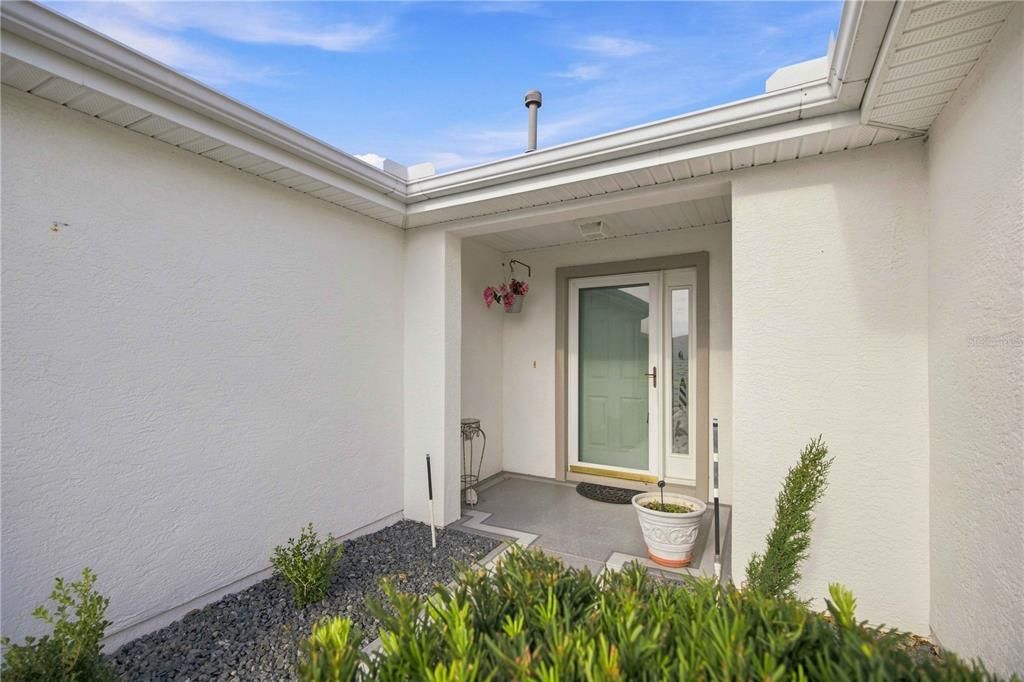 For Sale: $284,900 (2 beds, 2 baths, 1575 Square Feet)