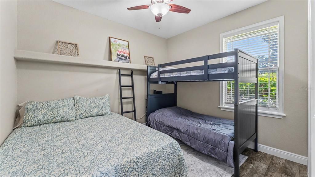 For Sale: $424,900 (4 beds, 2 baths, 1844 Square Feet)