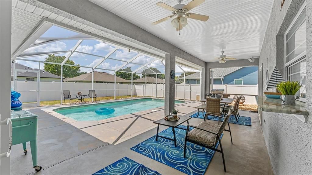 For Sale: $424,900 (4 beds, 2 baths, 1844 Square Feet)