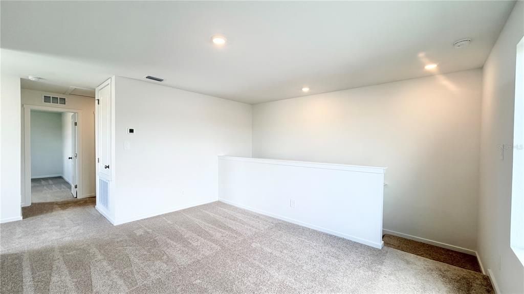 For Rent: $2,390 (5 beds, 4 baths, 2238 Square Feet)