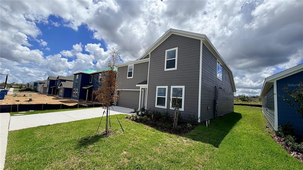 For Rent: $2,390 (5 beds, 4 baths, 2238 Square Feet)