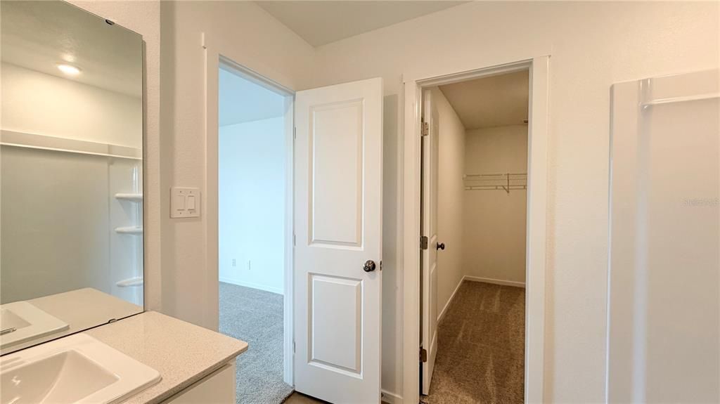 For Rent: $2,390 (5 beds, 4 baths, 2238 Square Feet)