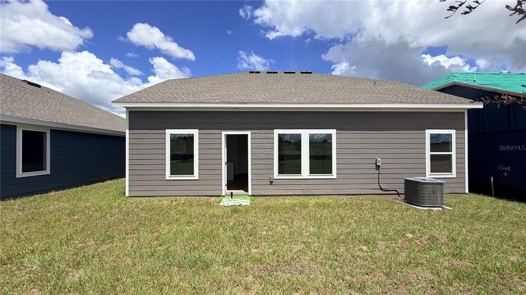 For Rent: $2,390 (5 beds, 4 baths, 2238 Square Feet)
