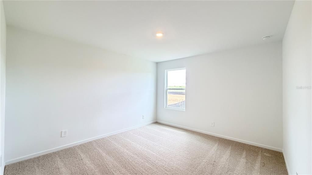 For Rent: $2,390 (5 beds, 4 baths, 2238 Square Feet)