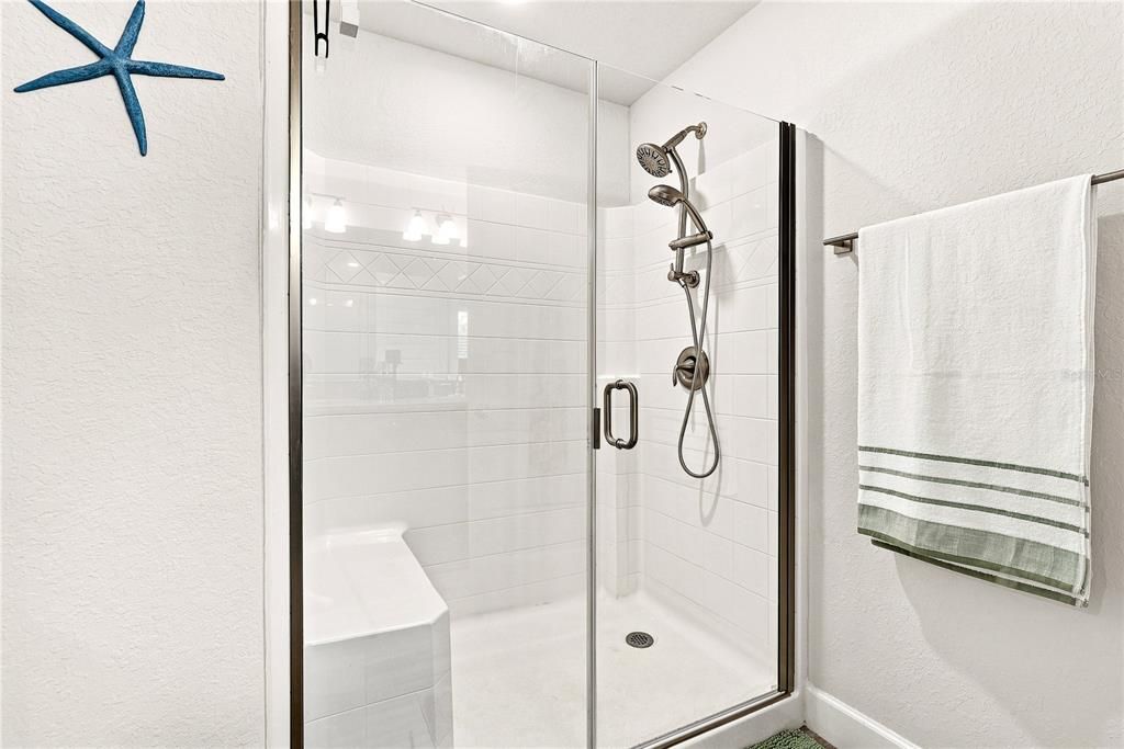 For Sale: $499,900 (4 beds, 2 baths, 1754 Square Feet)