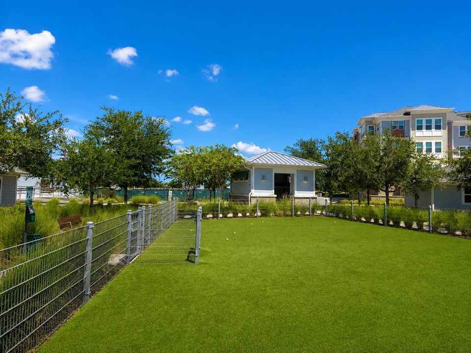 For Sale: $399,990 (2 beds, 2 baths, 1368 Square Feet)