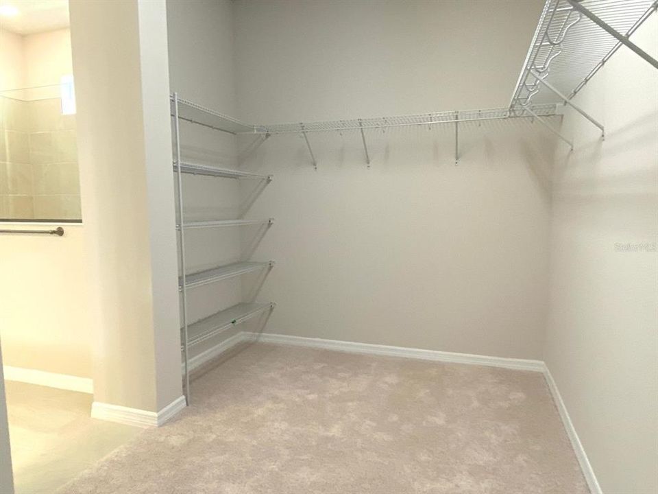 En Renta: $3,000 (4 camas, 3 baños, 2798 Pies cuadrados)