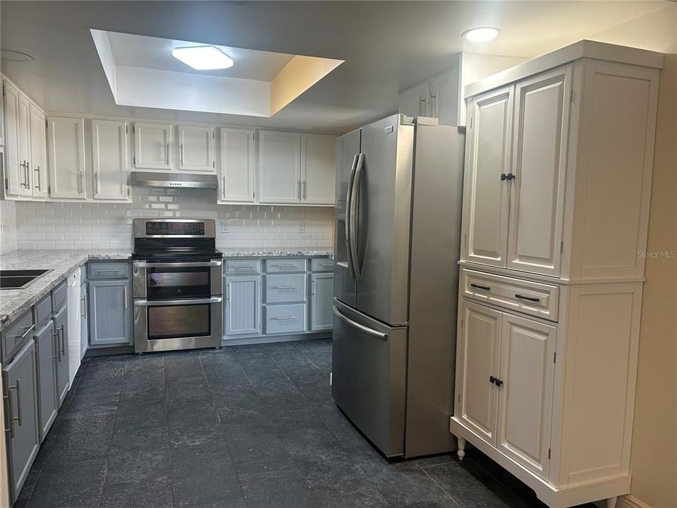 В аренду: $2,200 (3 спален, 2 ванн, 1238 Квадратных фут)