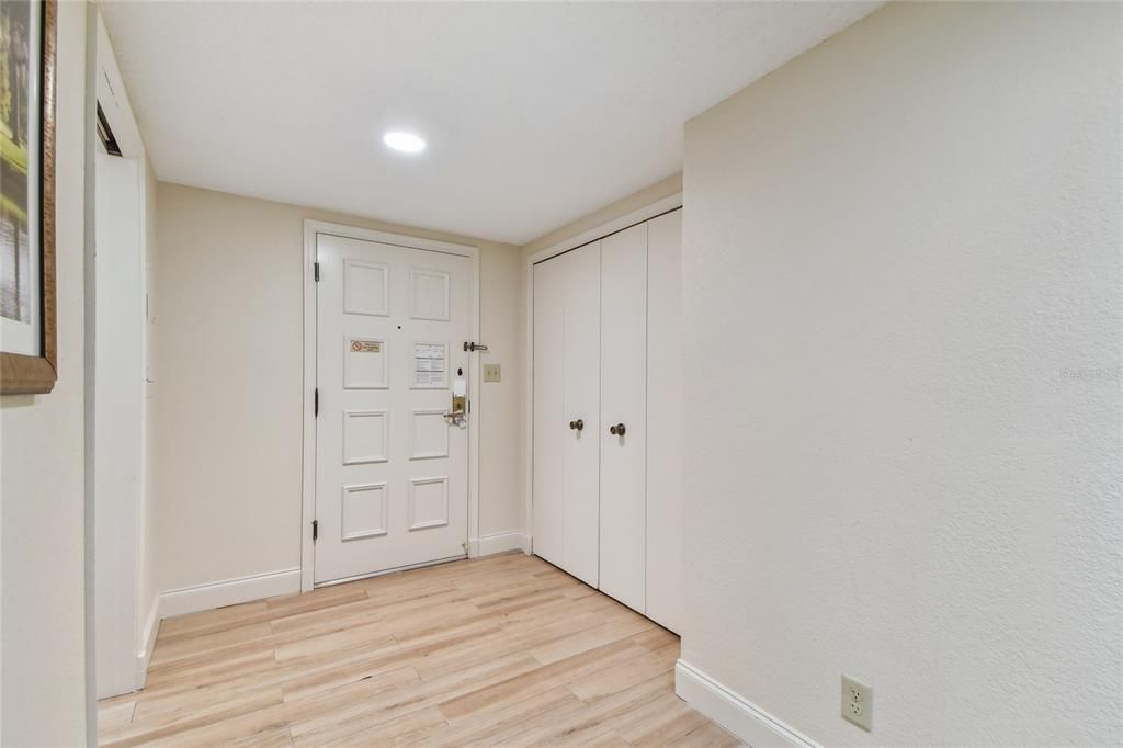 En Venta: $535,000 (3 camas, 2 baños, 1660 Pies cuadrados)