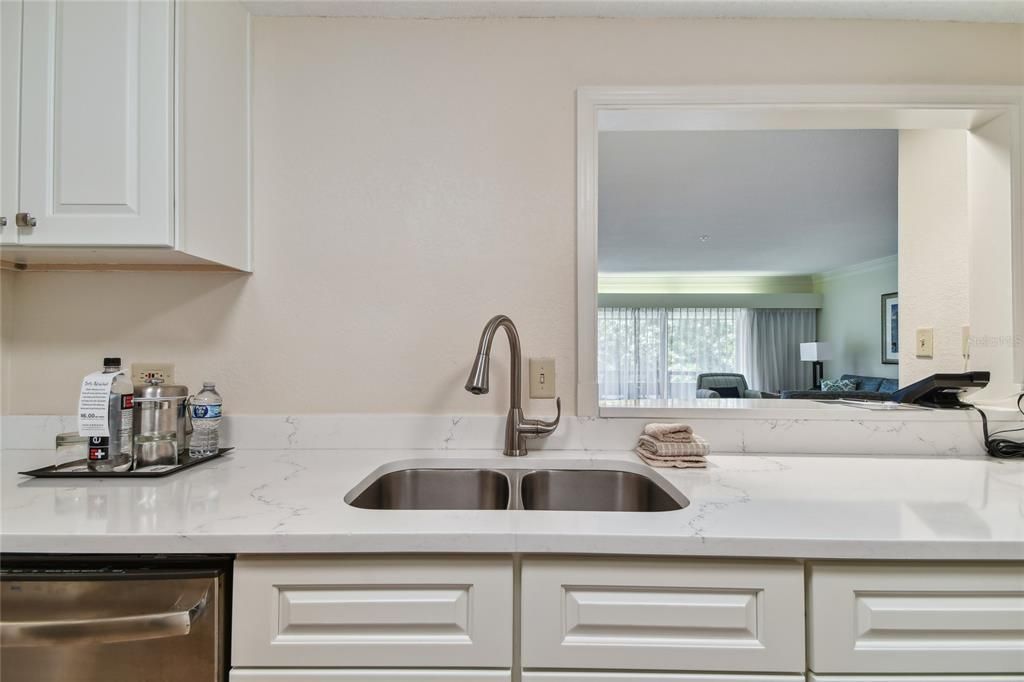 En Venta: $535,000 (3 camas, 2 baños, 1660 Pies cuadrados)