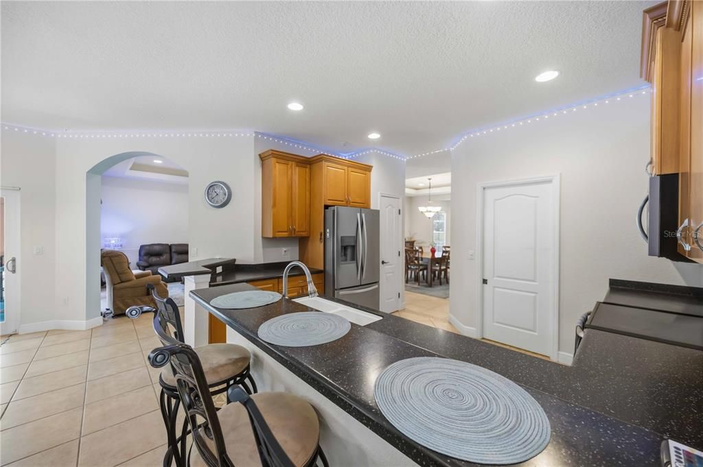 For Sale: $575,000 (3 beds, 2 baths, 2368 Square Feet)