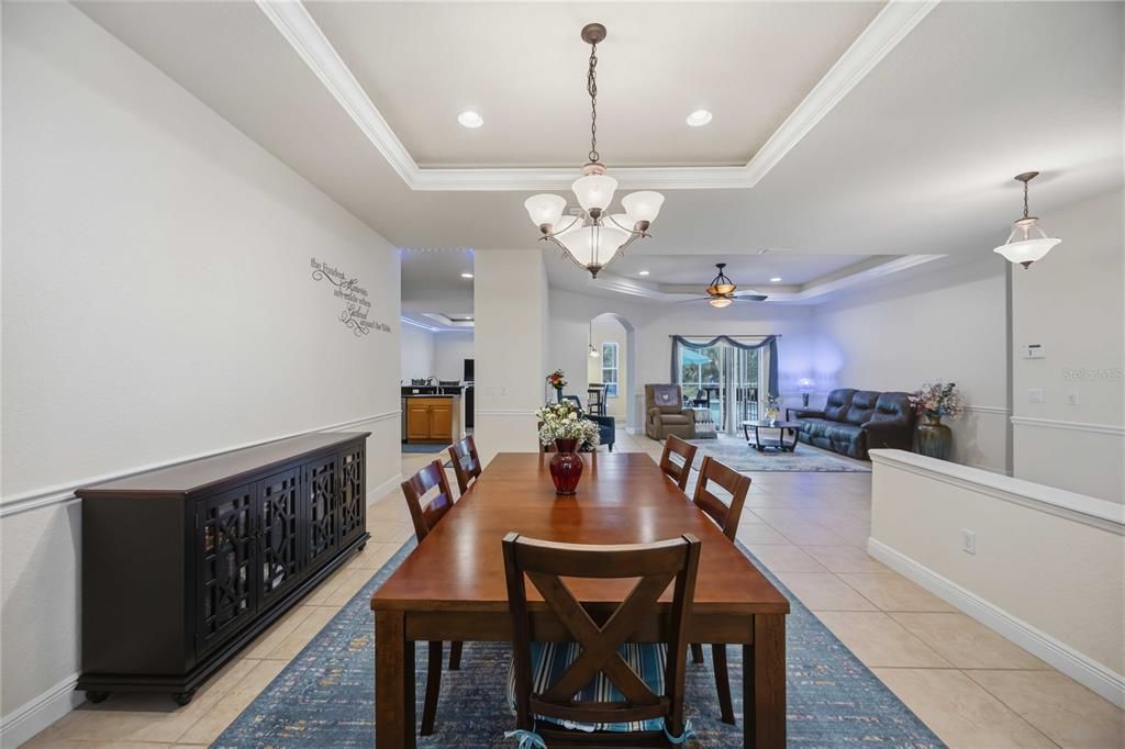 For Sale: $575,000 (3 beds, 2 baths, 2368 Square Feet)