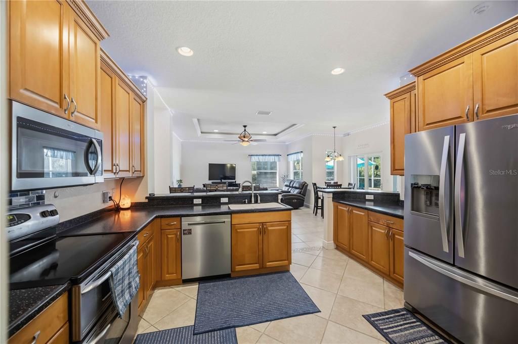 For Sale: $575,000 (3 beds, 2 baths, 2368 Square Feet)