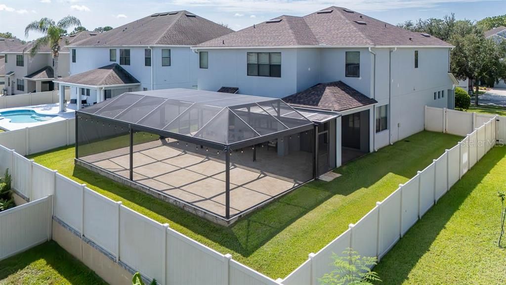 На продажу: $799,999 (5 спален, 4 ванн, 3815 Квадратных фут)