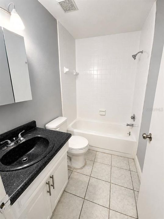 En Renta: $1,395 (2 camas, 2 baños, 912 Pies cuadrados)