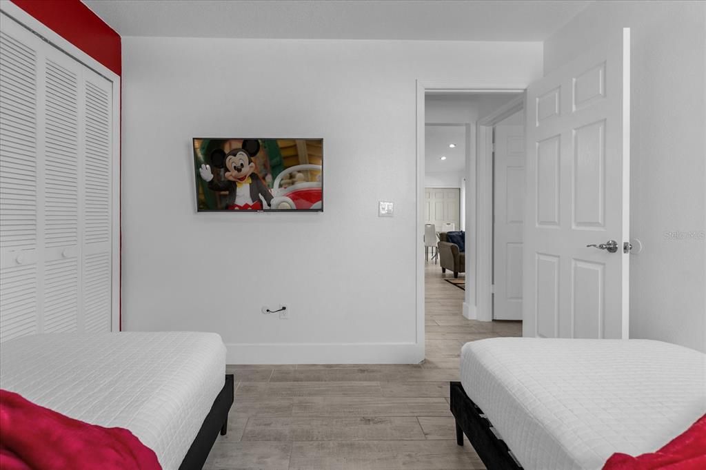 En Venta: $460,000 (3 camas, 2 baños, 1712 Pies cuadrados)