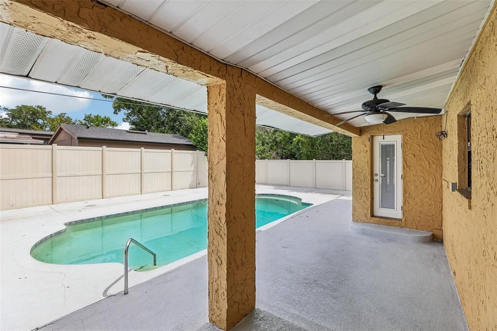 待售: $589,900 (3 贝兹, 2 浴室, 1947 平方英尺)