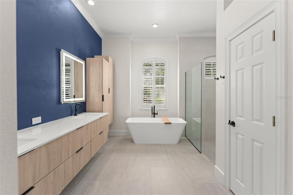 For Rent: $7,000 (4 beds, 3 baths, 2578 Square Feet)