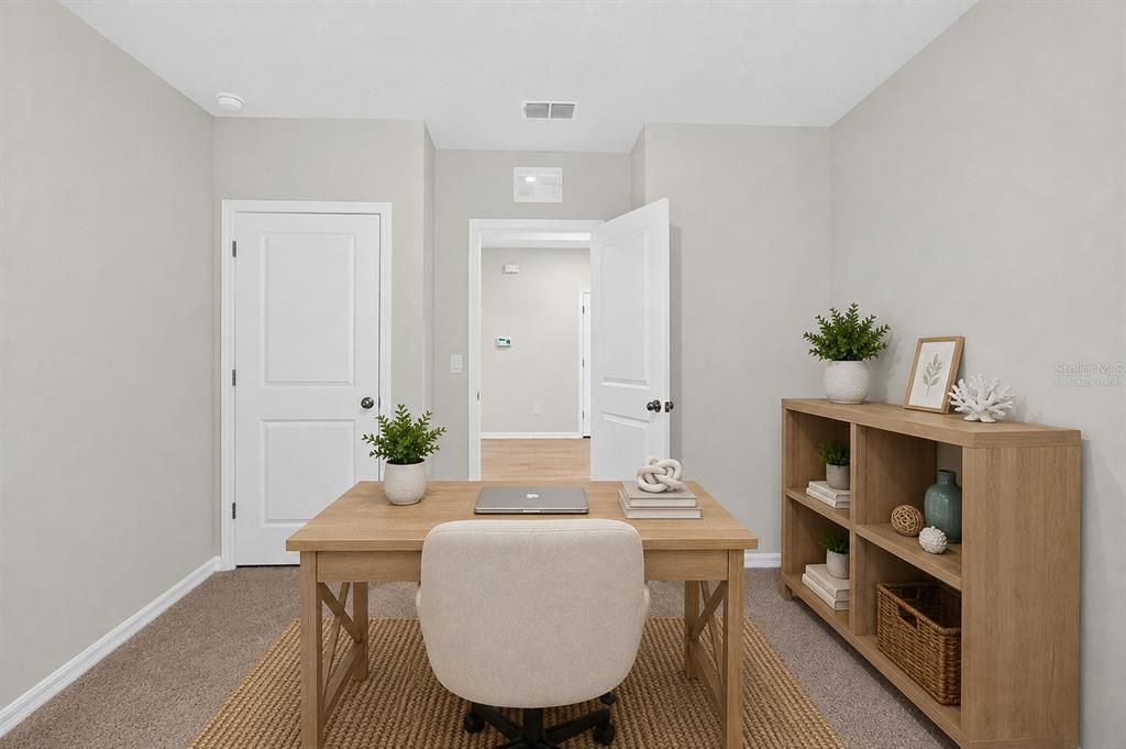 For Rent: $2,800 (4 beds, 2 baths, 1828 Square Feet)